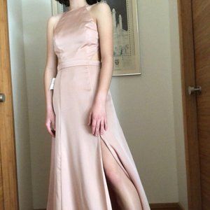 NWT PINK HALTER FORMAL DRESS (Fame and Partners)